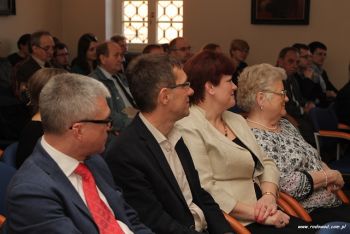 6-Przedstawiciele-samorzadu-i-stowarzyszen-lokalnych.jpg