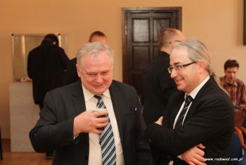 9-Prof-Zdzislaw-Pietrzyk-i-dr-hab-Filip-Wolanski.jpg